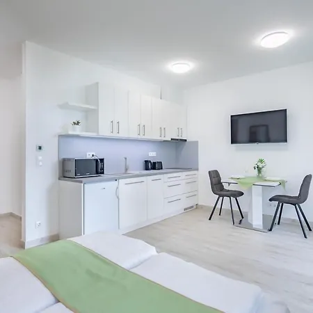 Appartement With Garden Terrace